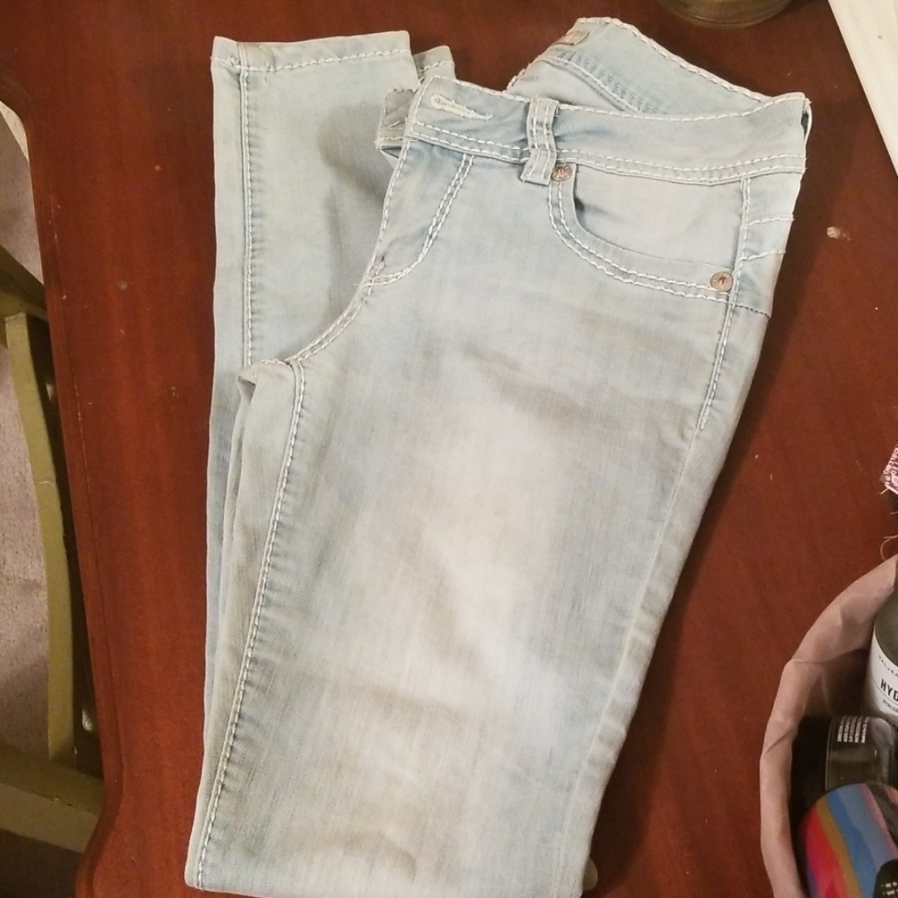 Light Wash Skinny Jeans